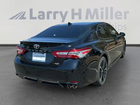 Used 2020 Toyota Camry XSE w/ Carpet Mat Package FWD image 5