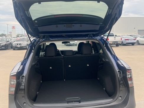 New 2025 Nissan Kicks SV image 6