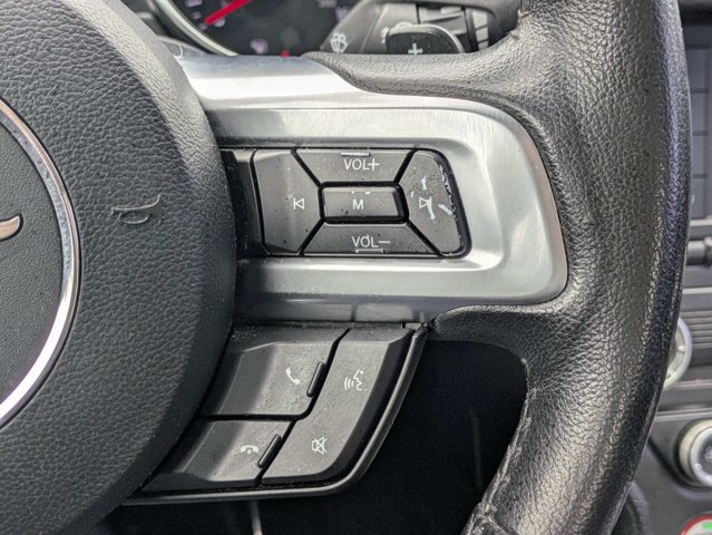Used 2016 Ford Mustang Coupe RWD image 26