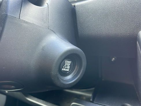 Used 2025 RAM ProMaster 1500 FWD image 26