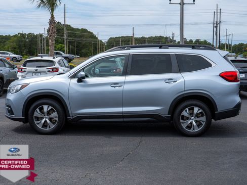 Used 2022 Subaru Ascent Premium w/ Convenience Package AWD/4WD image 6