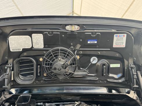 Used 1999 Porsche 911 Cabriolet image 43