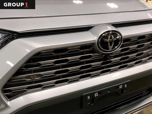 Certified 2025 Toyota RAV4 Limited image 29