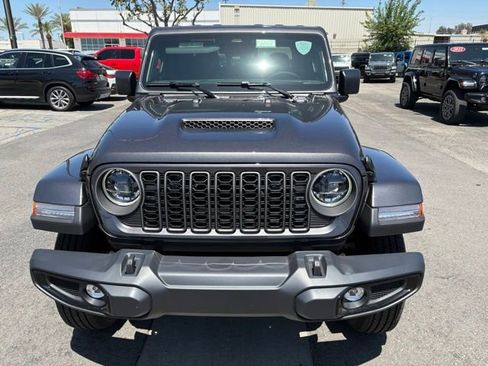 New 2026 Jeep Gladiator Sport AWD/4WD image 2