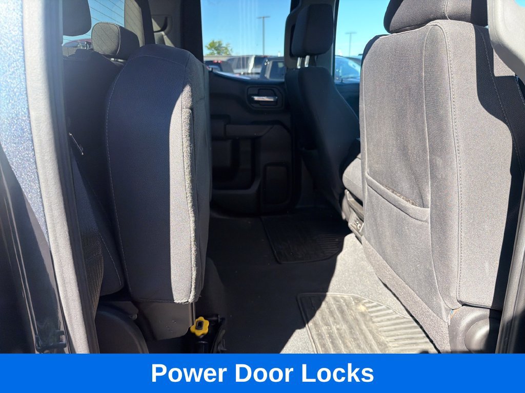 Used 2021 Chevrolet Silverado 1500 LT AWD/4WD image 24