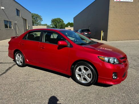 Used 2012 Toyota Corolla S FWD image 12
