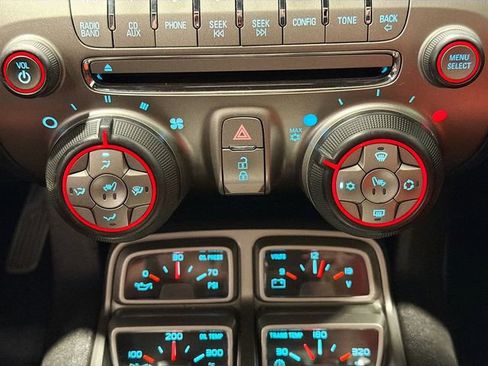 Used 2010 Chevrolet Camaro SS w/ Interior Accent Trim Package RWD image 13