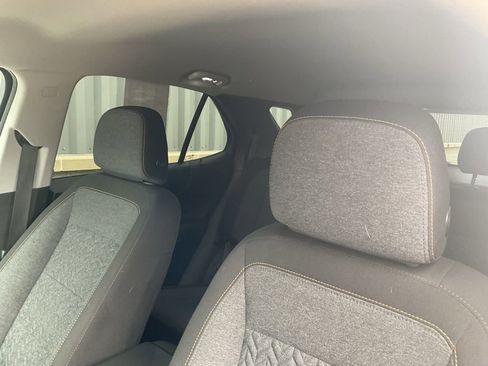 Used 2022 Chevrolet Equinox LT image 9