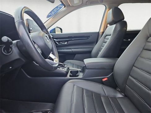 Used 2024 Honda CR-V EX-L image 9