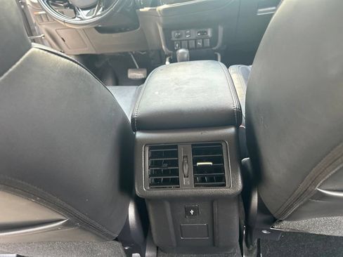 Used 2019 Mitsubishi Outlander SEL FWD image 27