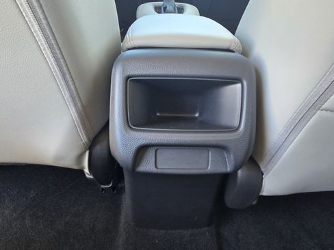 New 2026 Honda HR-V EX-L image 17