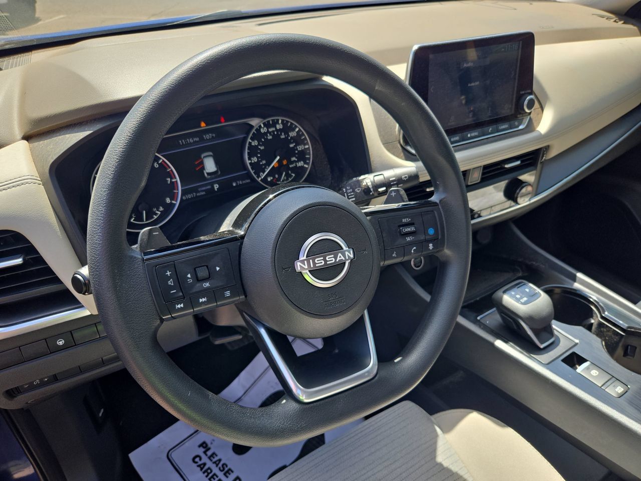 Used 2023 Nissan Rogue SV FWD image 10