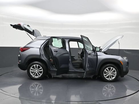 Used 2022 Chevrolet TrailBlazer LS FWD image 33
