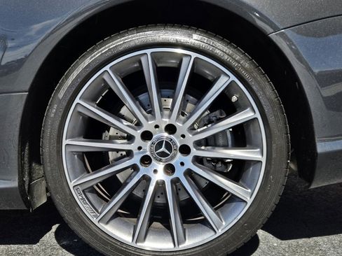 Used 2020 Mercedes-Benz SL 550 image 7