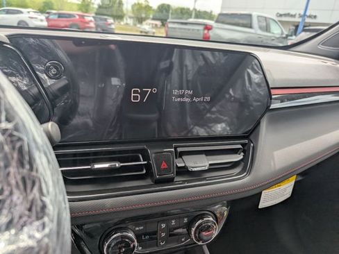 New 2026 Chevrolet TrailBlazer RS w/ Convenience Package AWD/4WD image 19
