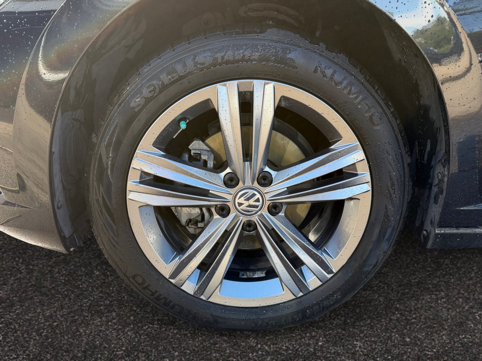Used 2019 Volkswagen Jetta R-Line FWD image 14