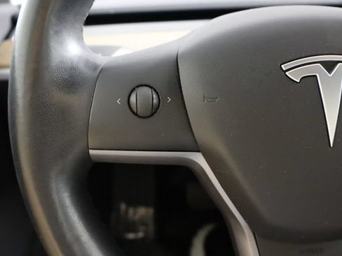 Used 2019 Tesla Model 3 Long Range RWD image 21