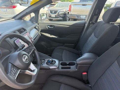 Used 2023 Nissan Leaf S FWD image 9
