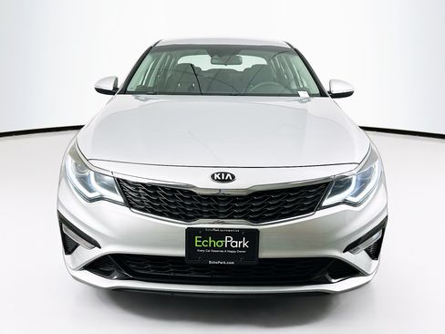 Used 2020 Kia Optima LX FWD image 2