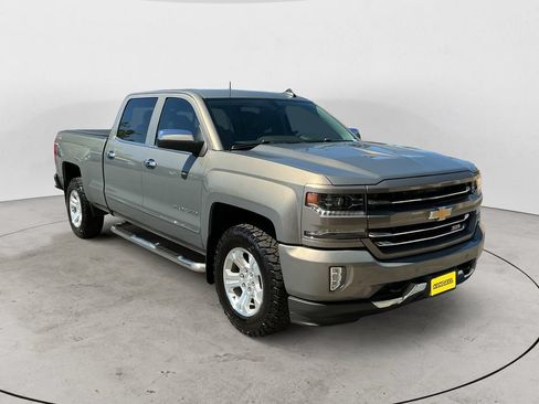 Used 2017 Chevrolet Silverado 1500 LTZ Z71 w/ LTZ Plus Package AWD/4WD image 3