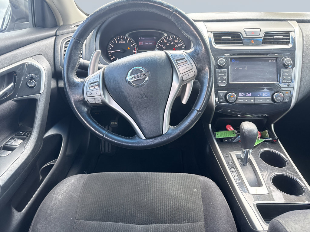 Used 2013 Nissan Altima 3.5 SV w/ Navigation Pkg FWD image 14