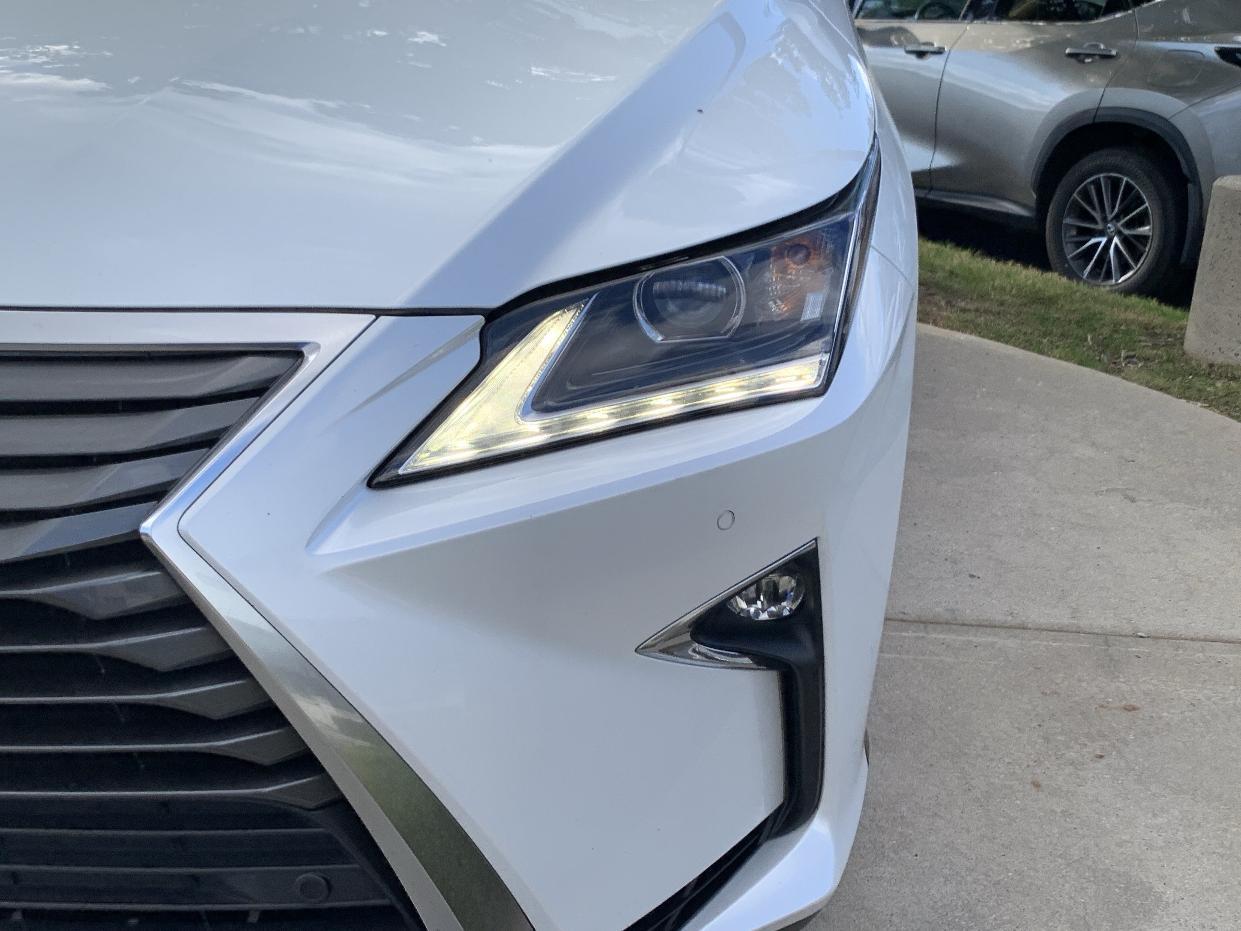 Used 2016 Lexus RX 350 FWD w/ Premium Package image 6