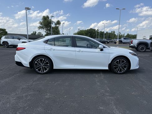 Certified 2025 Toyota Camry XLE w/ Premium Plus Package AWD/4WD image 9