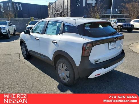 New 2026 Nissan Kicks S image 4