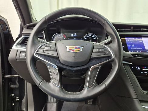 Certified 2023 Cadillac XT5 Premium Luxury w/ LPO, Floor Liner Package AWD/4WD image 10