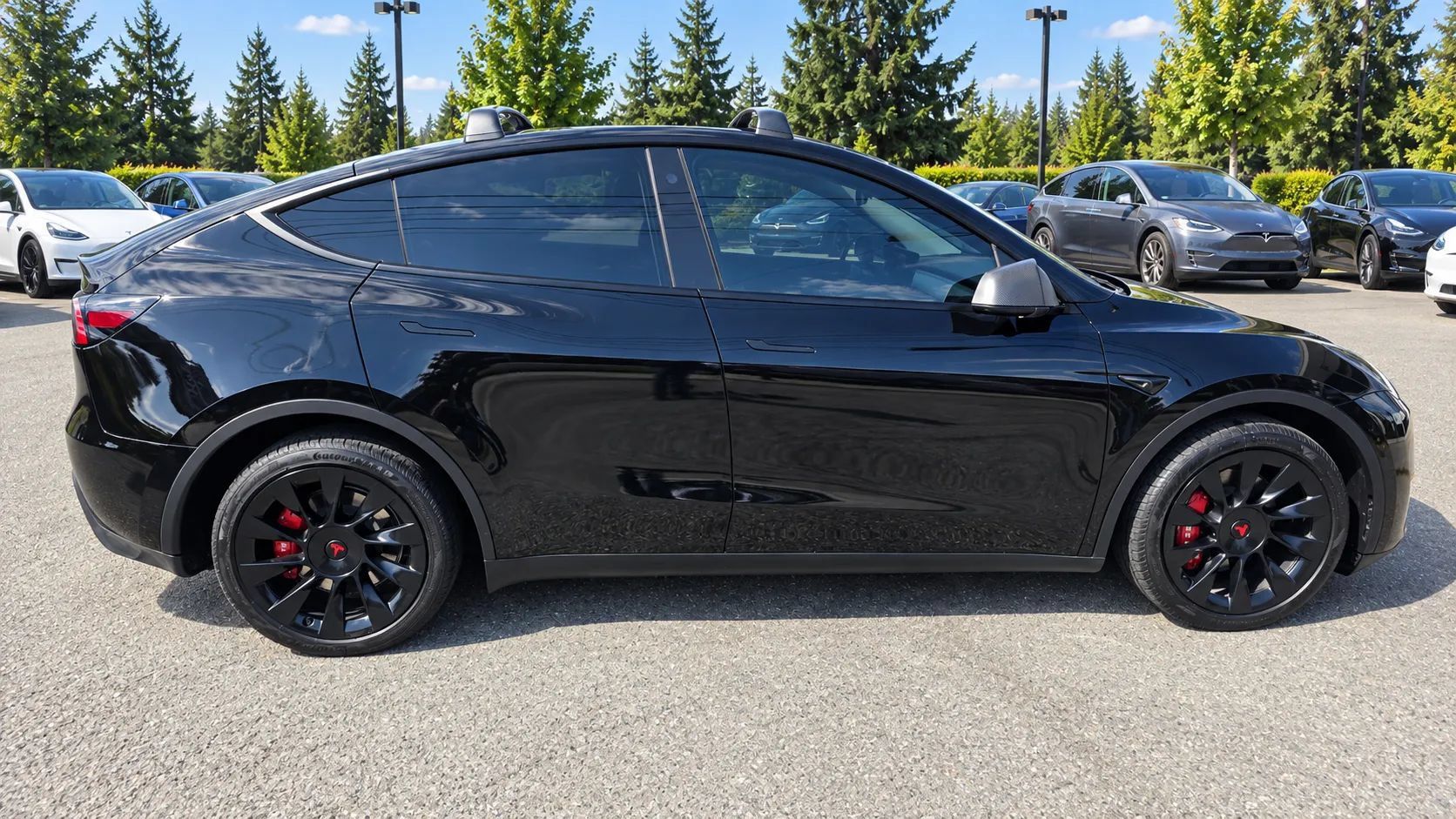 Used 2023 Tesla Model Y Long Range AWD/4WD image 4