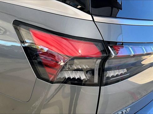 New 2026 INFINITI QX80 Luxe image 40