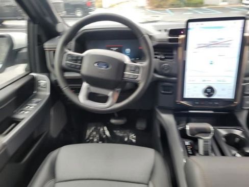 New 2025 Ford F150 Lightning Lariat image 19