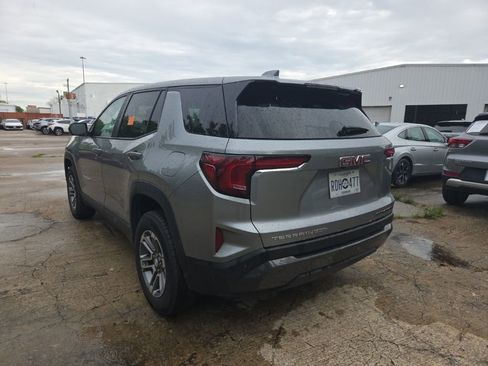 Used 2025 GMC Terrain Elevation image 8