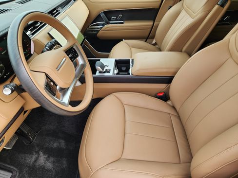 New 2026 Land Rover Range Rover Autobiography image 13