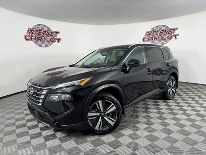 Used 2024 Nissan Rogue SL w/ SL Premium Package