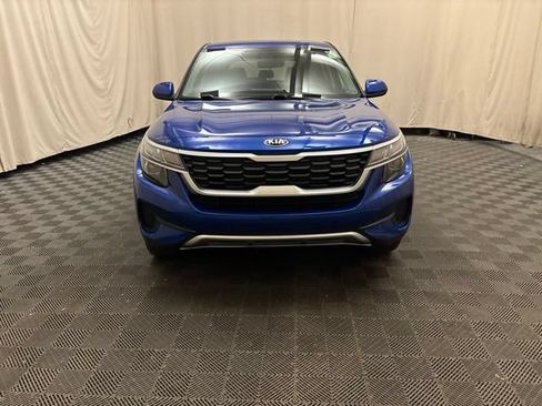 Certified 2021 Kia Seltos LX AWD/4WD image 2