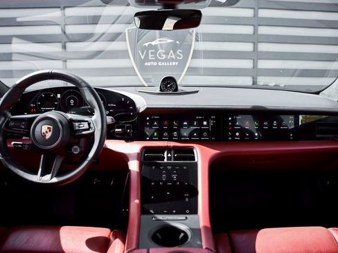 Used 2020 Porsche Taycan Turbo image 51