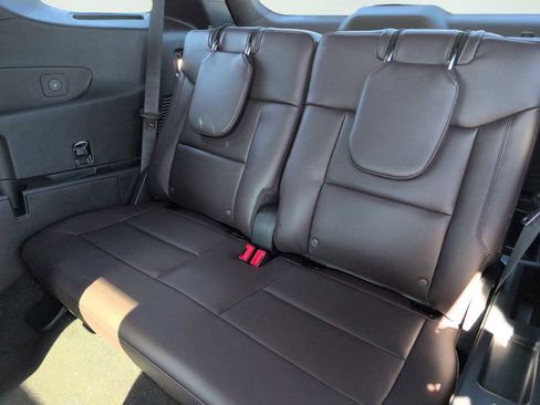 New 2025 Ford Explorer Platinum w/ Ultimate Package image 18