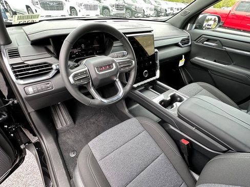 New 2026 GMC Acadia Elevation AWD/4WD image 17