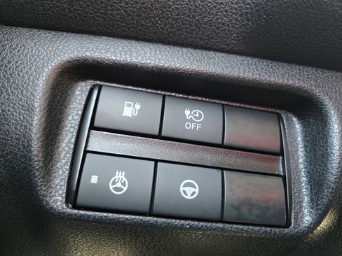 Used 2018 Nissan Leaf SL w/ SL Technology Package image 18