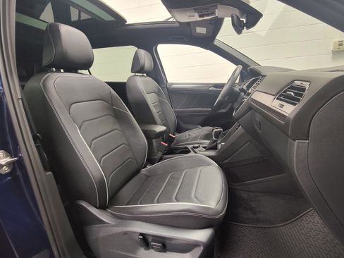 Used 2024 Volkswagen Tiguan SEL R-Line image 5