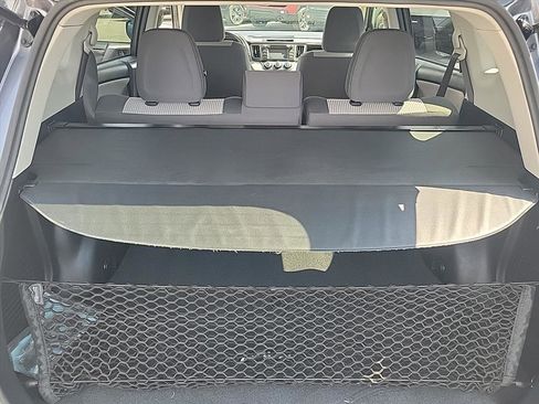 Used 2014 Toyota RAV4 LE image 21