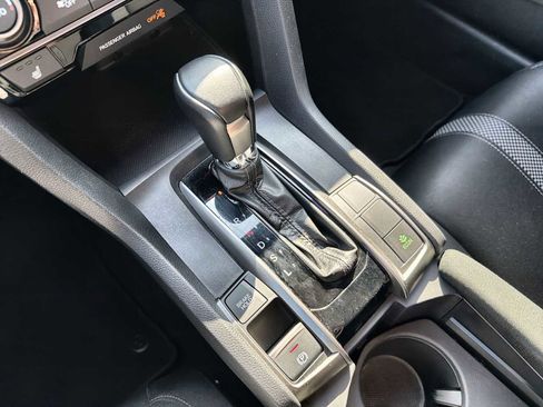 Used 2020 Honda Civic EX image 19