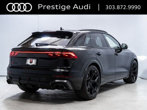 New 2026 Audi RS Q8 performance image 7