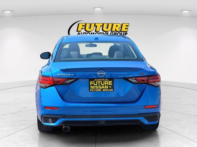 Certified 2025 Nissan Sentra SR FWD image 8