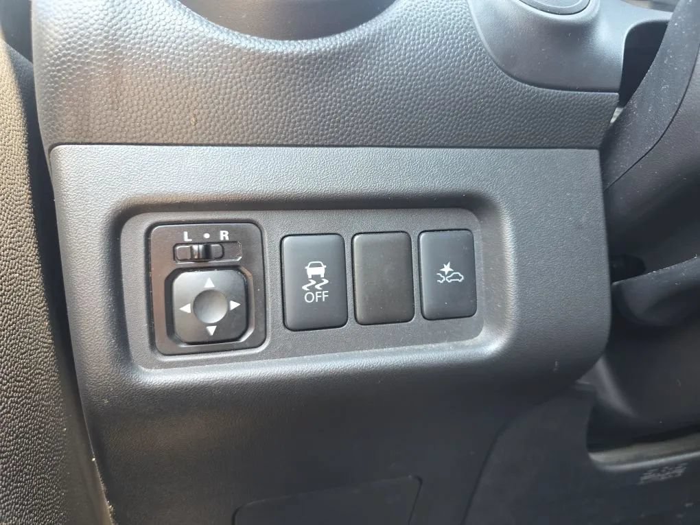 Used 2024 Mitsubishi Mirage ES FWD image 21