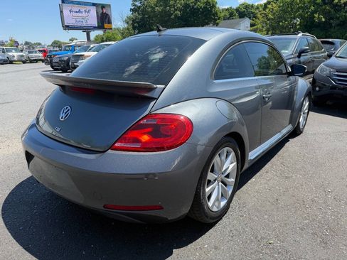 Used 2014 Volkswagen Beetle TDI FWD image 9