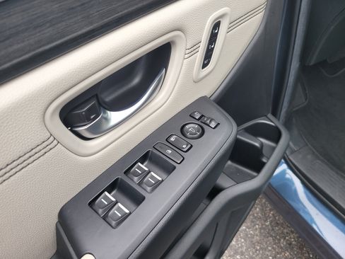 Used 2026 Honda Pilot Touring image 17