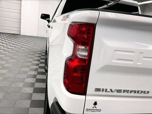Used 2025 Chevrolet Silverado 1500 Custom Trail Boss AWD/4WD image 33