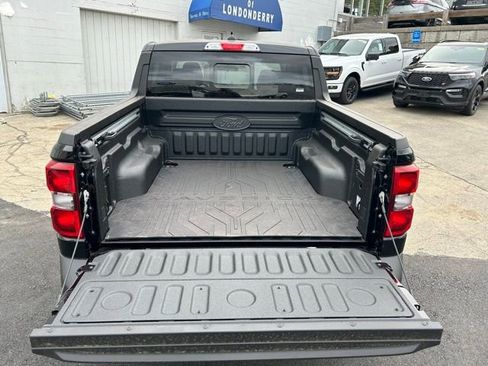 New 2024 Ford Maverick Lariat w/ Black Appearance Package image 10